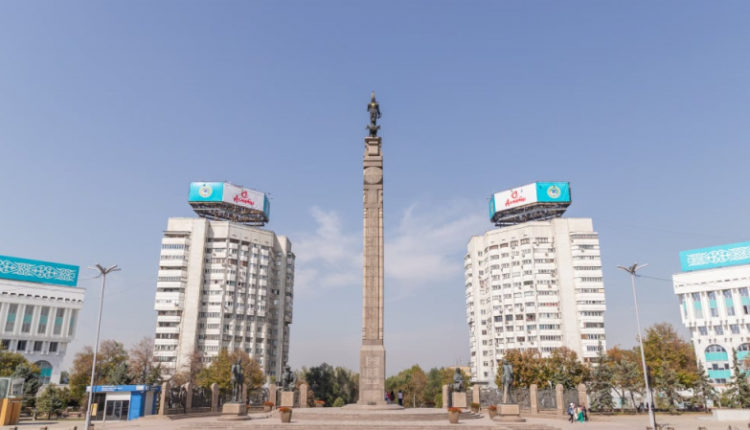 festivali-koncerty-jarmarki-kuda-shodit-na-den-goroda-v-almaty-dde80e4