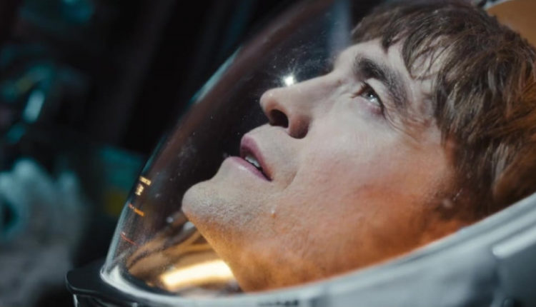 millionnye-prosmotry-robert-pattinson-ocharoval-socseti-novoj-rolju-8dcc9fd