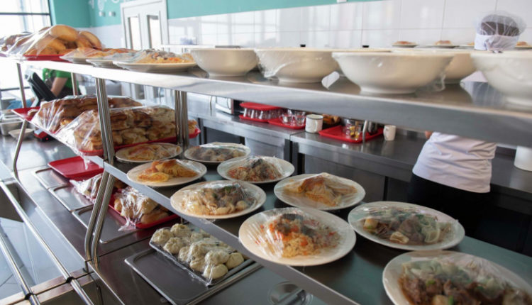 minzdrav-rasskazal-o-sostojanii-otravivshihsja-detej-v-mangistauskoj-oblasti-a097443