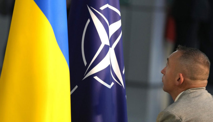 nato-rabotaet-nad-sozdaniem-missii-po-koordinacii-pomoshhi-kievu-dd19178