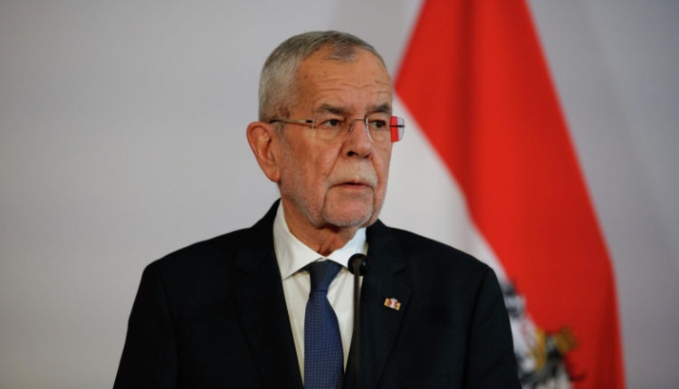 prezident-avstrii-posle-vyborov-prizval-partii-dogovoritsja-o-koalicii-d7a4616