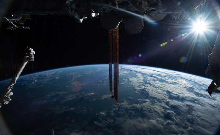 crew-dragon-s-rossijskim-kosmonavtom-pokinet-mks-ne-ranee-voskresenja-2bcffd0