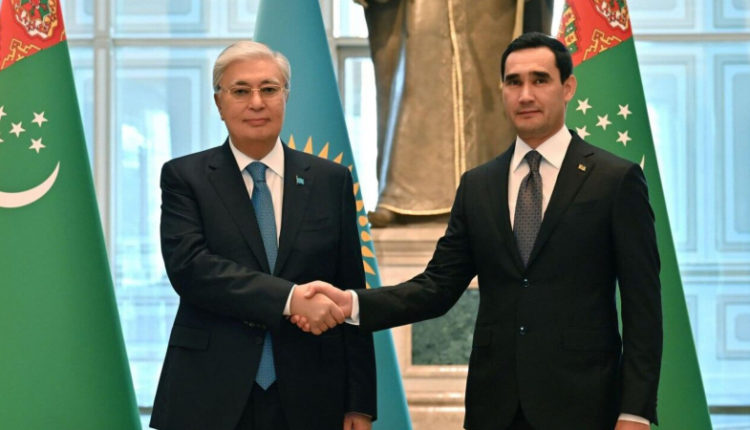 prezidenty-kazahstana-i-turkmenistana-proveli-peregovory-454ddd1
