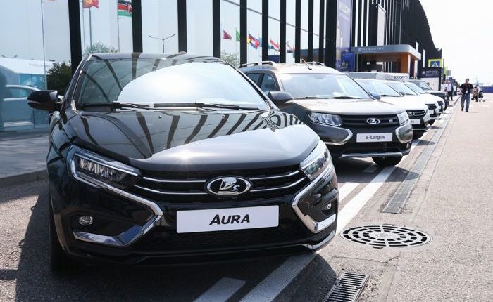 putin-dal-start-serijnomu-proizvodstvu-biznes-sedana-lada-aura-v-toljatti-22aa6aa