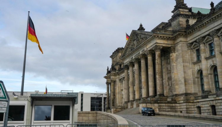 v-germanii-namereny-uzhestochit-pravila-poluchenija-posobij-po-bezrabotice-d94f4ae