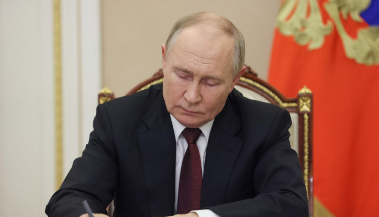 v-rossii-prakticheski-net-bezraboticy-zajavil-putin-3afe789