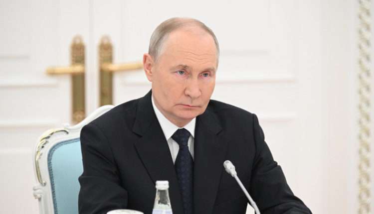 bezotvetstvennaja-politika-zapada-na-ukraine-podtalkivaet-k-globalnomu-konfliktu-putin-bcc81fb