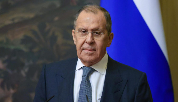 lavrov-pribyl-na-maltu-na-soveshhanie-glav-mid-obse-eaf3187