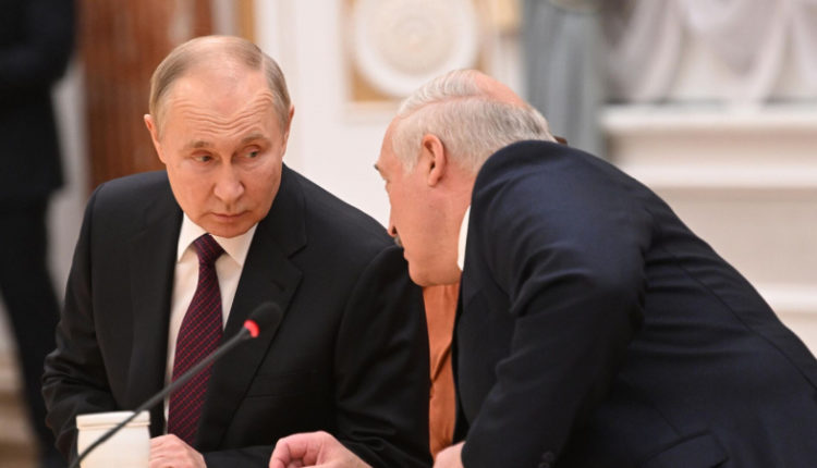lukashenko-podrobnee-rasskazal-o-dogovorennosti-s-putinym-po-oreshniku-4cbb729