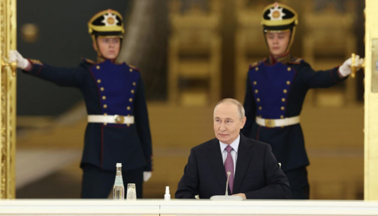 putin-nazval-glavnyj-vyzov-dlja-rossijskoj-ekonomiki-09ed082