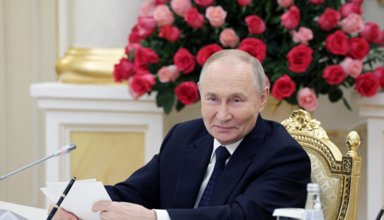 putin-otmenil-objazatelstvo-pokupatelej-gaza-rf-platit-tolko-cherez-gazprombank-80dc1e0