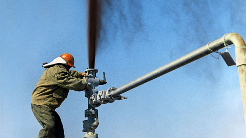В 2025 году цены на нефть могут составить $65 за баррель