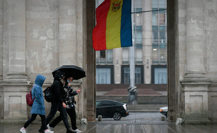 vlasti-moldavii-reshili-sozdat-fondovuju-birzhu-pri-uchastii-rumynii-2559c7b