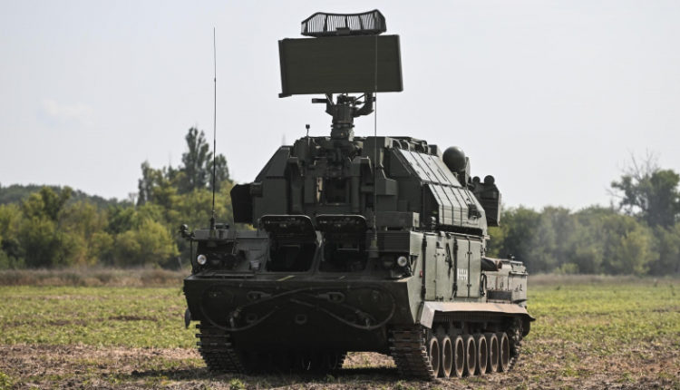 belorussija-ozhidaet-prodolzhenija-postavok-zrk-tor-m2-a79b17d