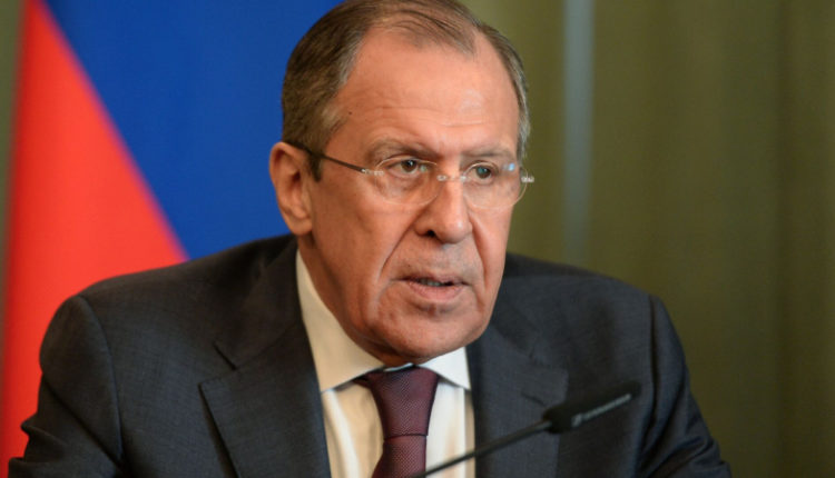 ii-ne-zamenit-erudicii-diplomata-zajavil-lavrov-19dbe71