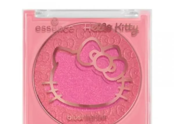 rumjana-hajlajter-essence-hello-kitty-its-the-inside-that-counts-2-v-1-81e872b